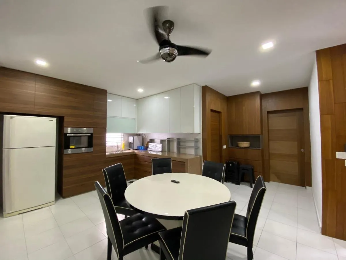 D Niice Garden View With Private Pool Bukit Indah, Johor Bahru Βίλα 0*,